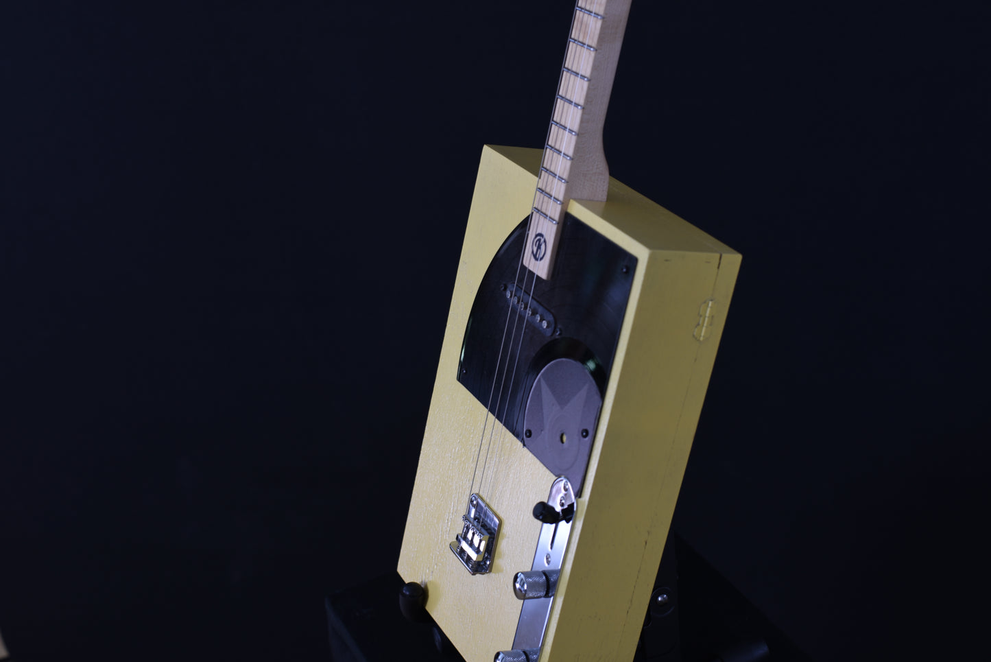 3-saitige Cigar Box Guitar „The Boss“ | #19