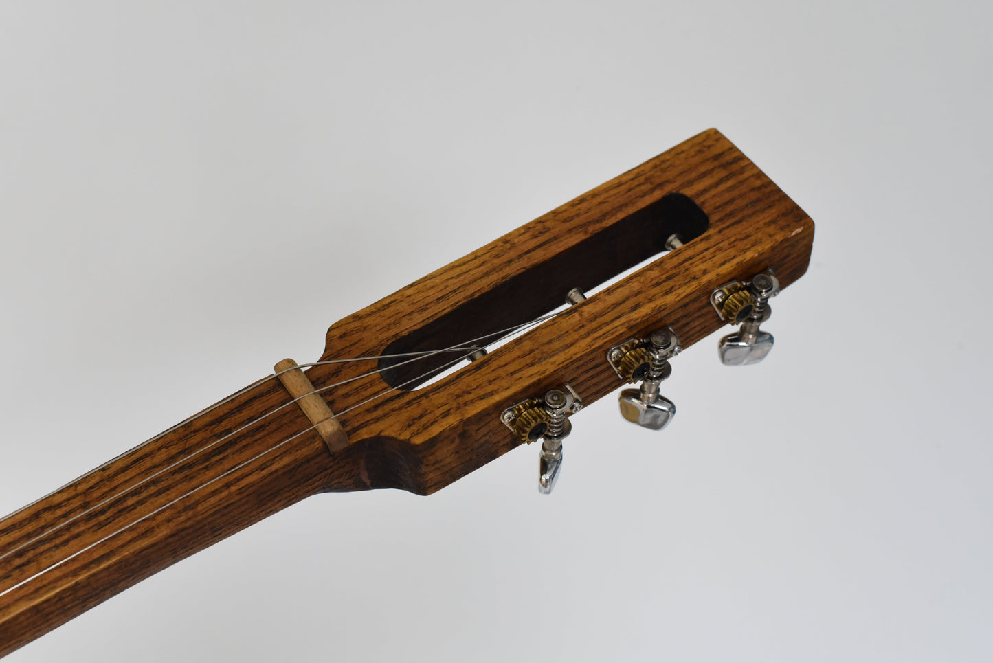 3-saitige Cigar Box Guitar „Sun Grown“ | #9 Dosengitarre